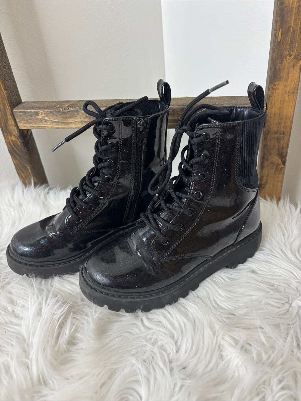 art class Black Patent Glitter Lace-Up Platform Boots Size 3